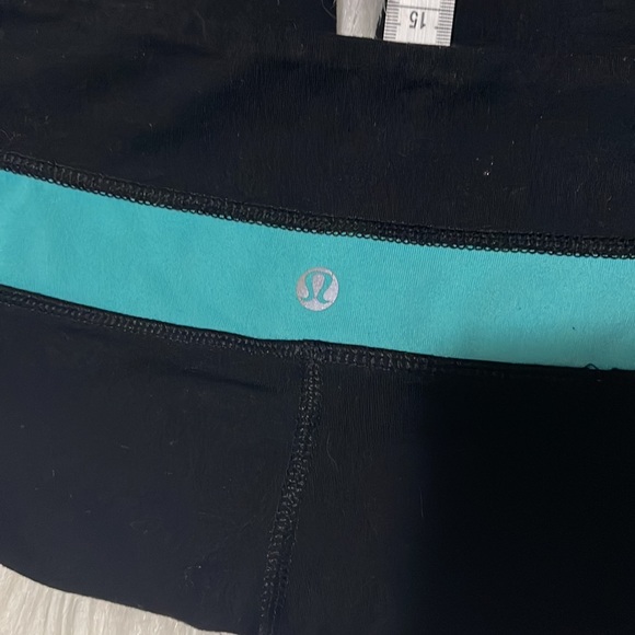 Lululemon crop pants - Picture 5 of 5